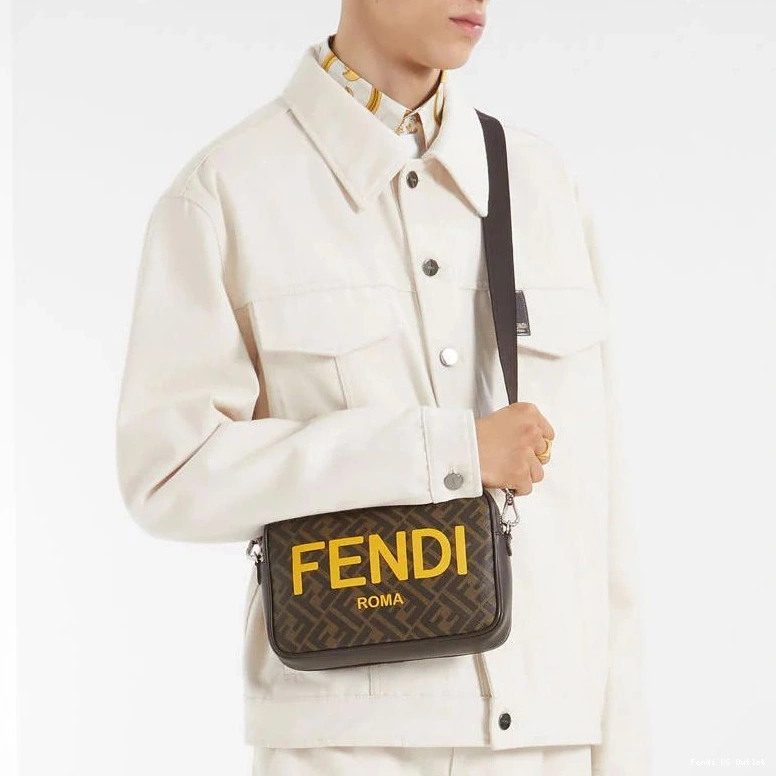 Vintage HOT FF Compact Fendi Logo ROMA Fabric Motif Camera Brown In Case 0812